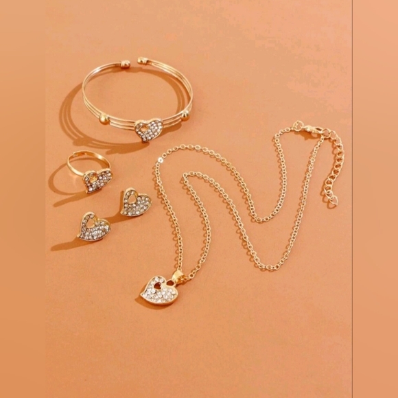 Rhinestone Heart Set - Picture 3 of 4